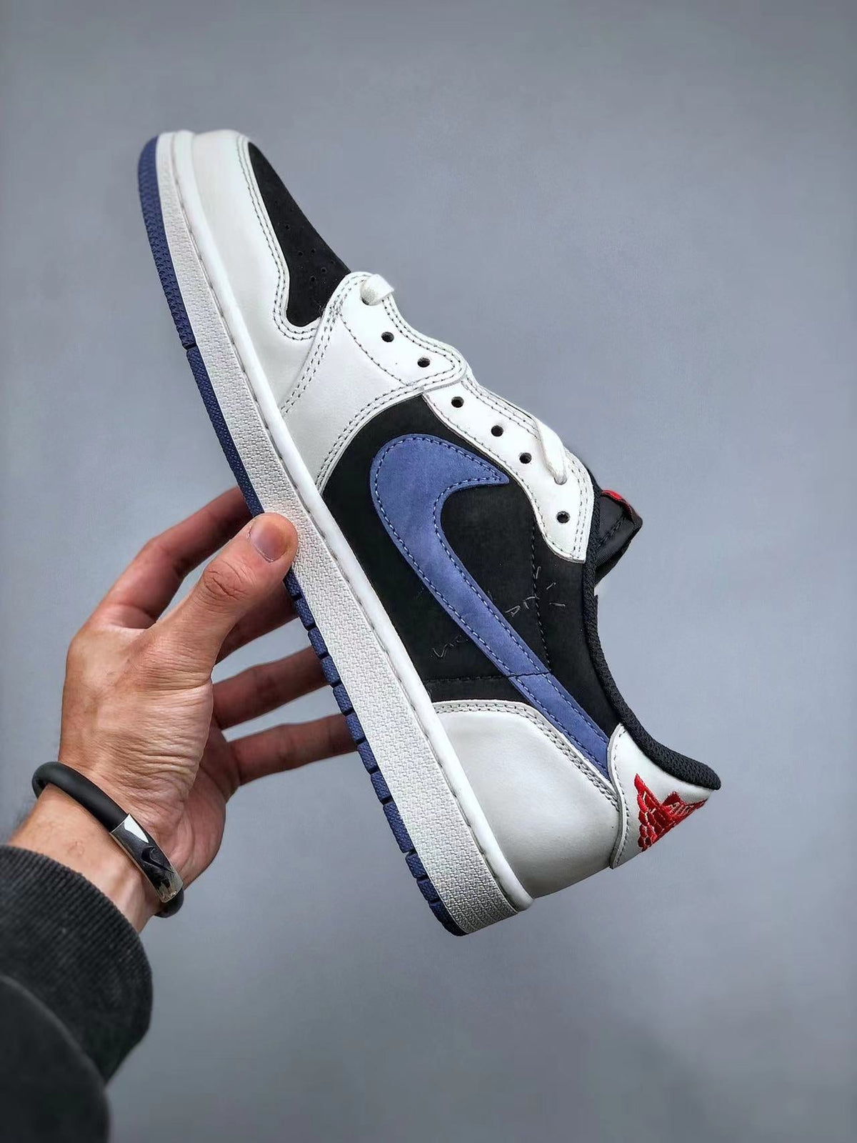AJ1 Low Travis Scott Reverse Blue