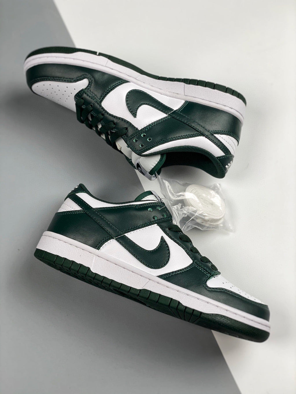 SB Dunk Spartan Green