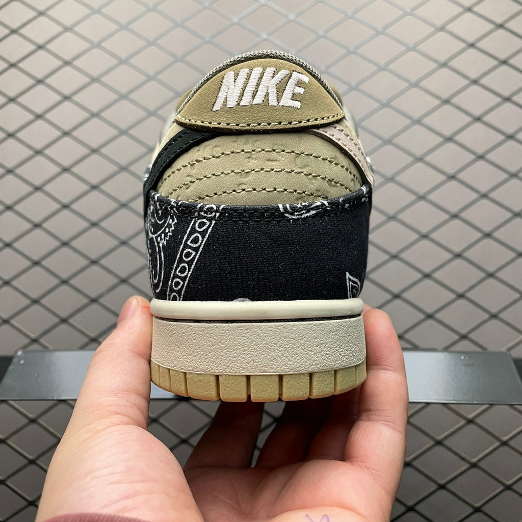 SB Dunk Low Travis Scott Cactus Jack